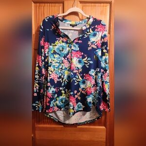 Othyroce long sleeve shirt size L EUC